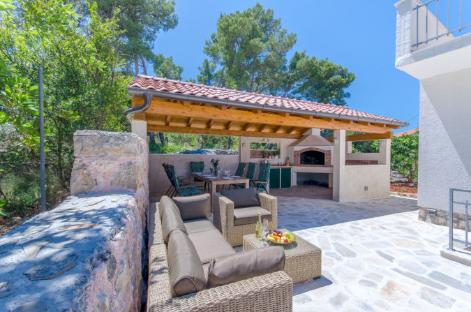 Villa Blue & Green Hvar - direct contact with owner Vrboska